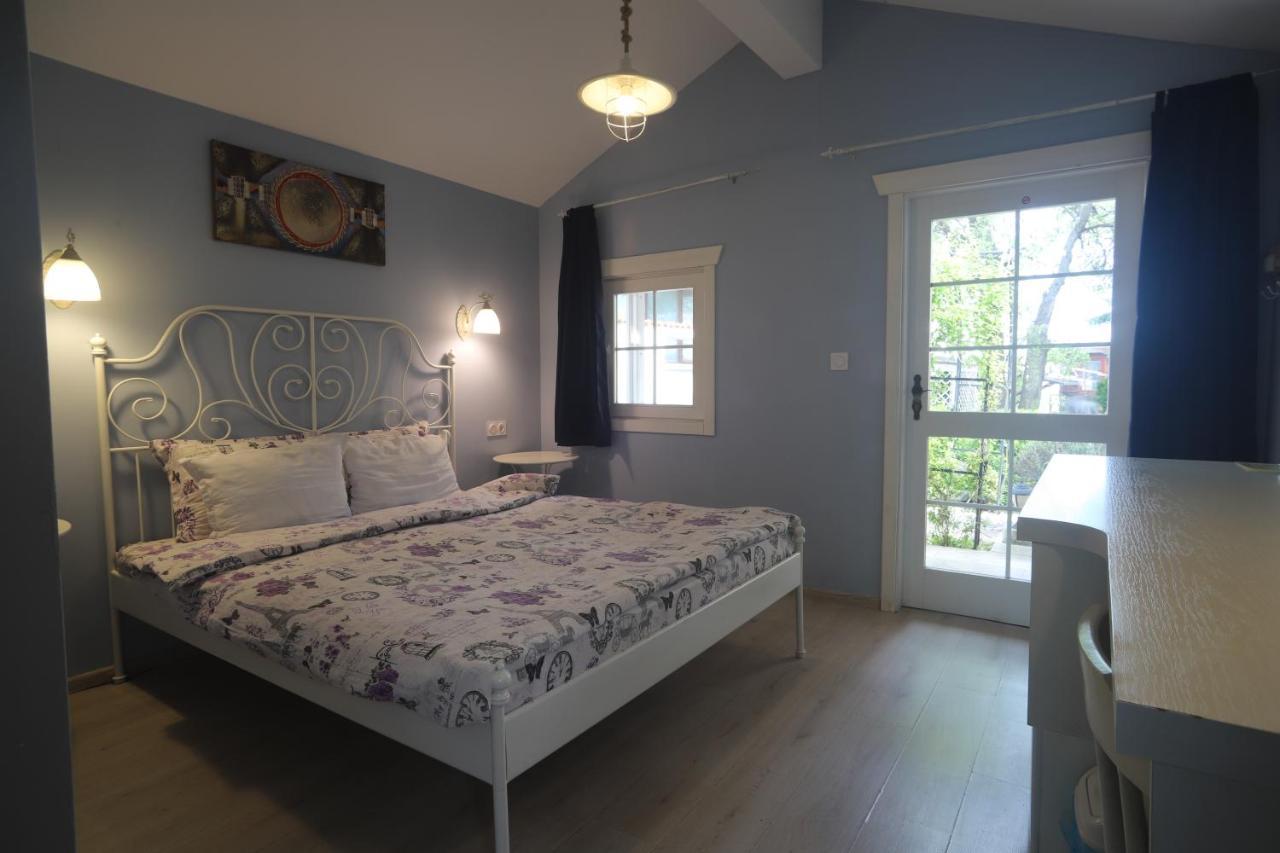 וארנה Guest House Yanita מראה חיצוני תמונה
