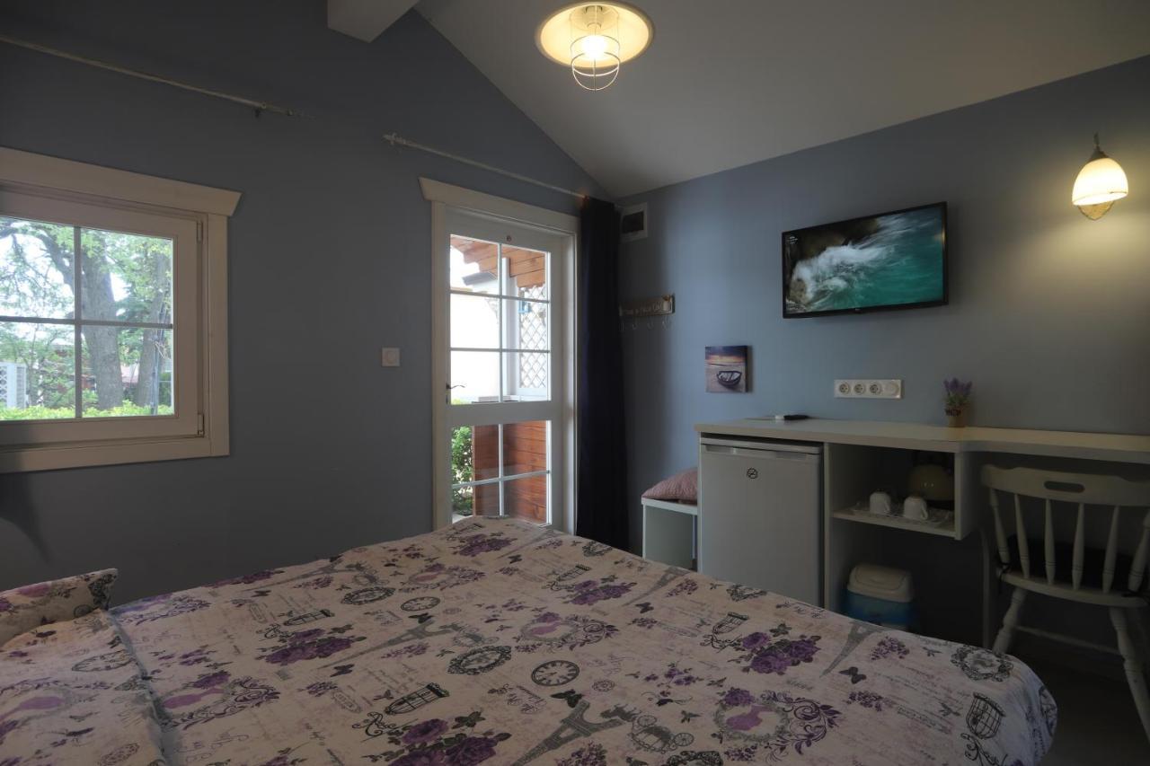 וארנה Guest House Yanita מראה חיצוני תמונה