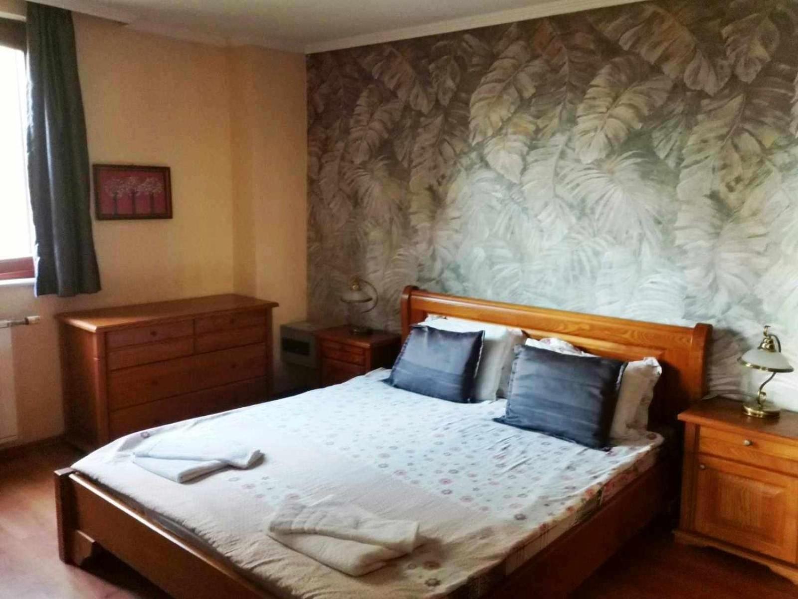 וארנה Guest House Yanita מראה חיצוני תמונה